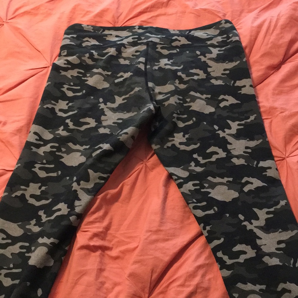 Fabletics camo legging